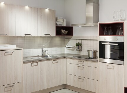 Mehr Details sehen? Klick aufs Bild vergrößert! Mehr Details sehen? Klick aufs Bild vergrößert!