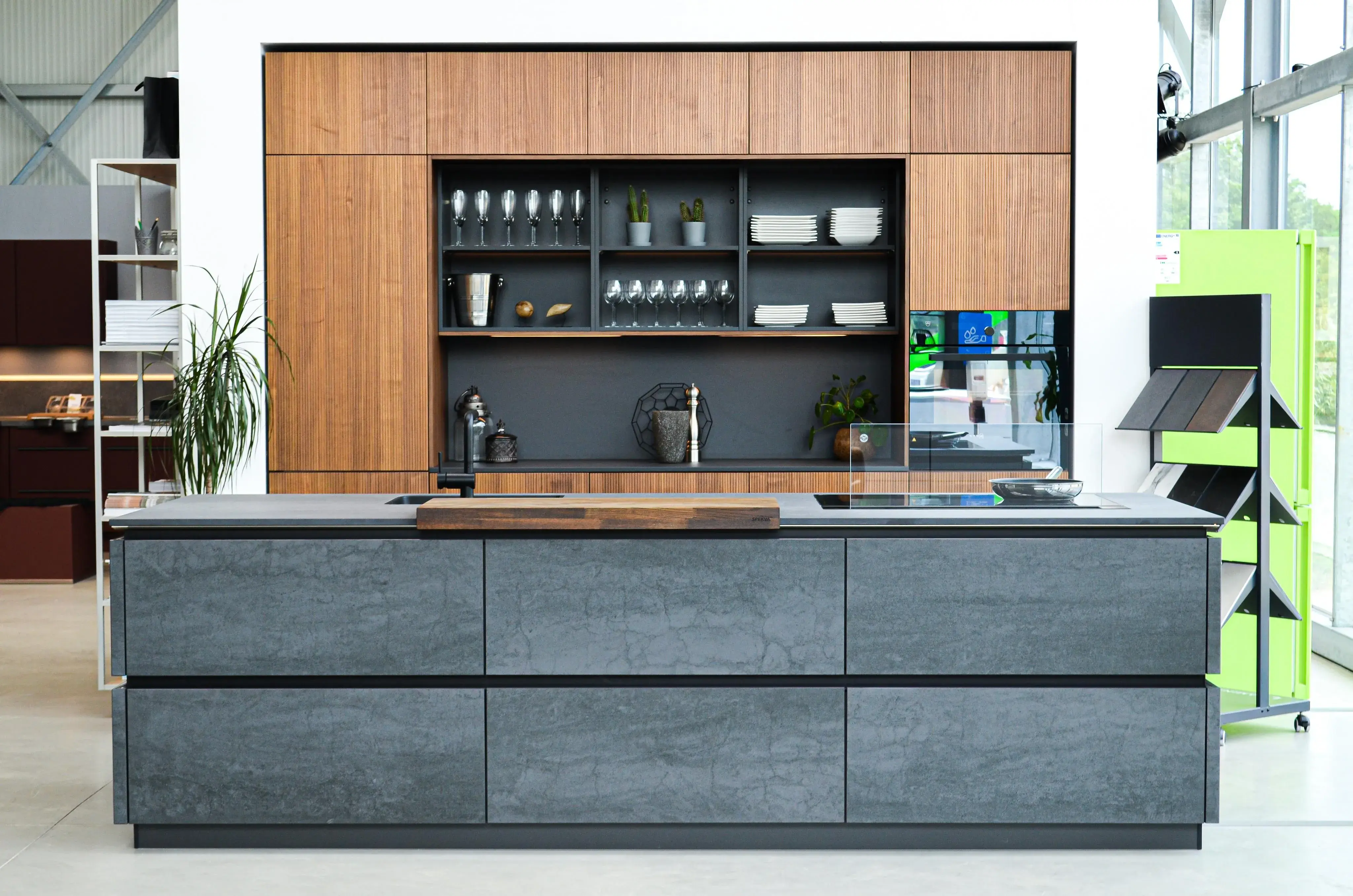 Kücheninsel und Küchenzeile